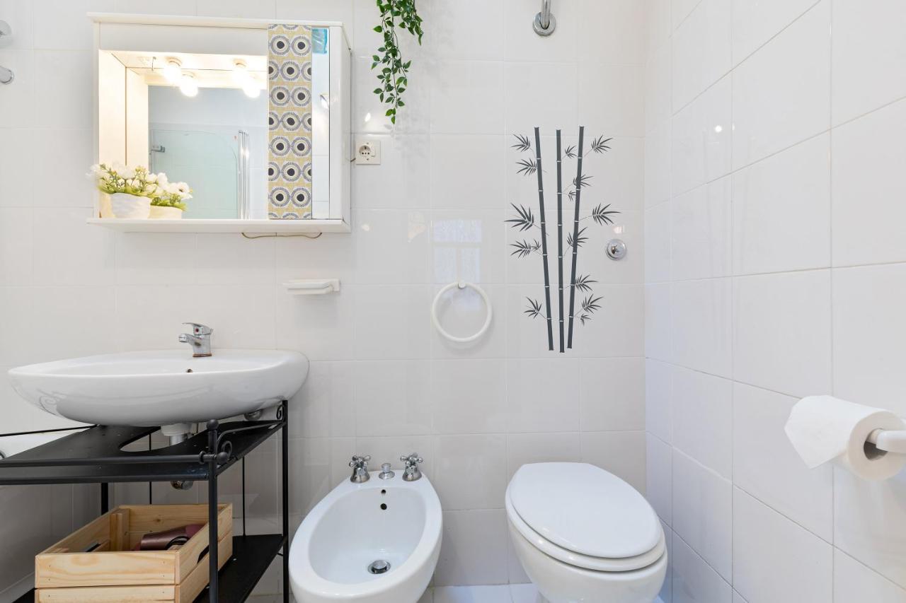 Rome As You Feel - Monti Apartment Bagian luar foto